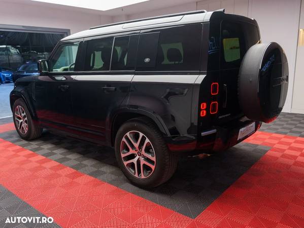 Land Rover Defender 130 3.0D 250 MHEV X-Dynamic HSE - 4