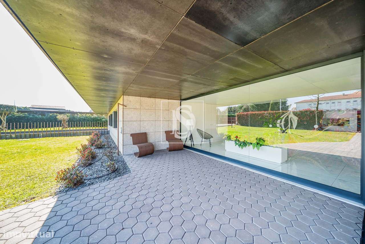 Apartamento T4 de Luxo, no Mira Rio 3, em Barcelinhos-10