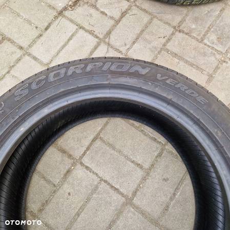 PIRELLI SCORPION VERDE 235/50R19 99V 17r 2X 7mm - 4