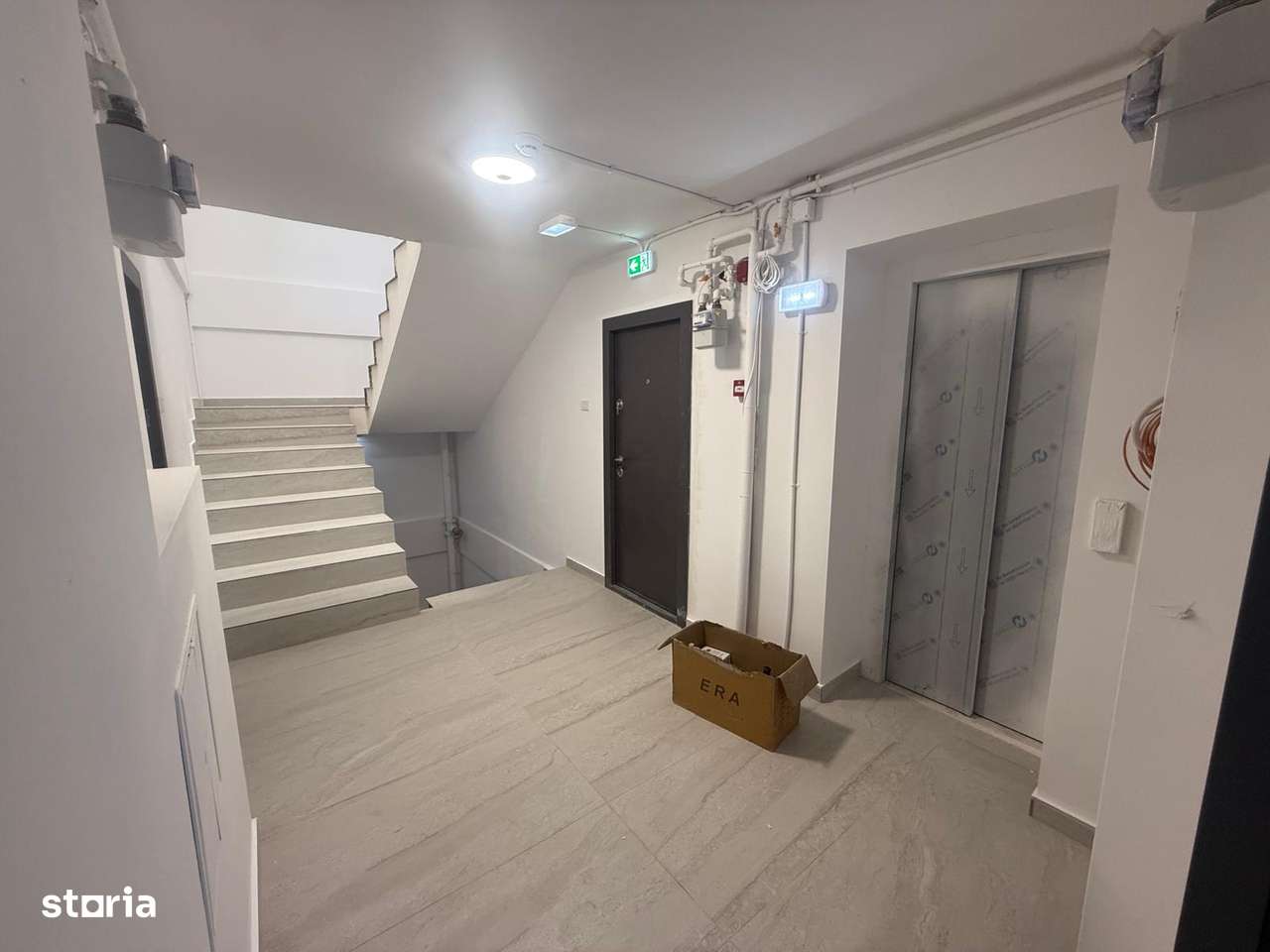 Dezvoltator -Apartament 3 camere -Decomandat-Safirului- Finisat - Imagine principală: 5/10