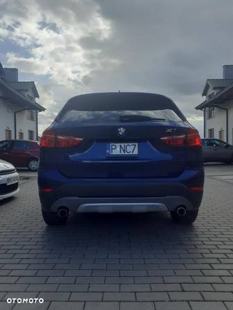 BMW X1 xDrive25i xLine - 8