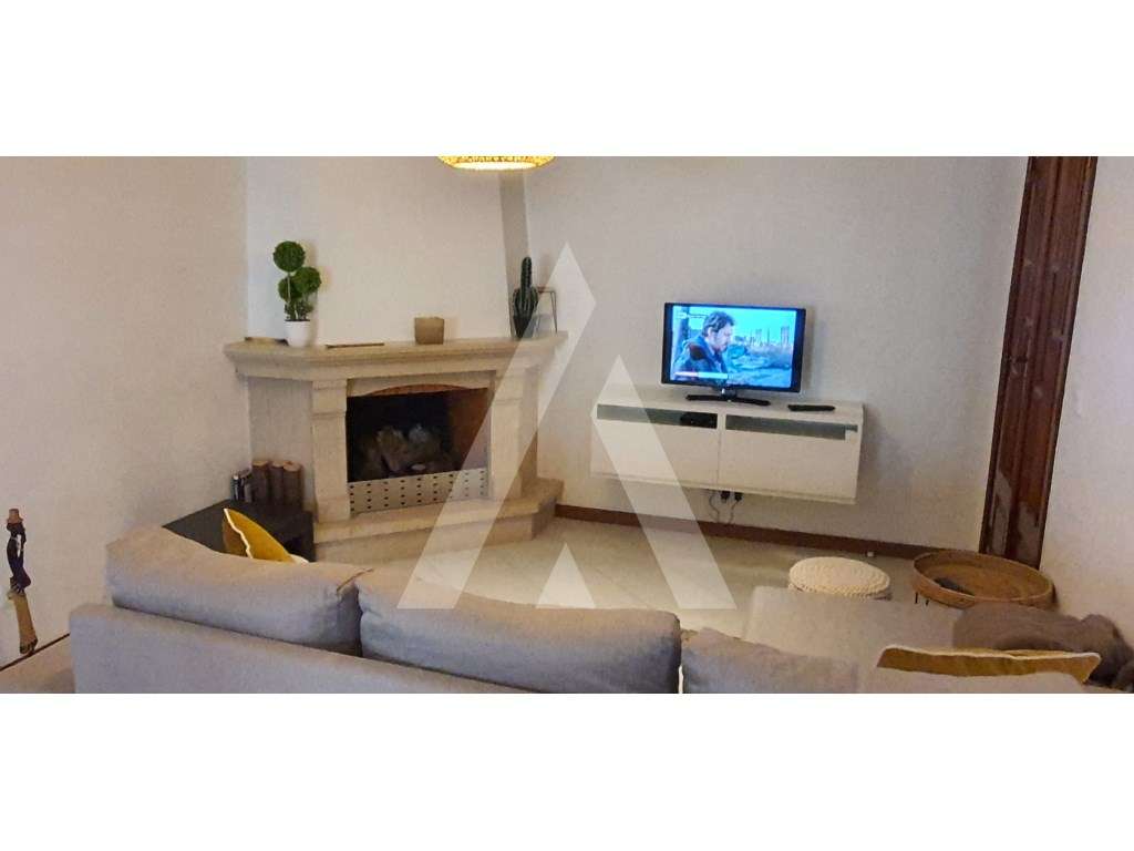 Apartamento T2, mobilado e equipado, na Praia da Barra! - Grande imagem: 4/21