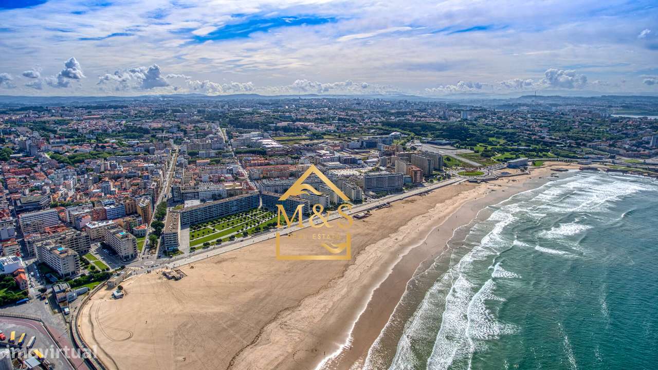 Apartamento T4-Varanda-Garagem - 600Mts da Praia - Metro- Matosinhos-42