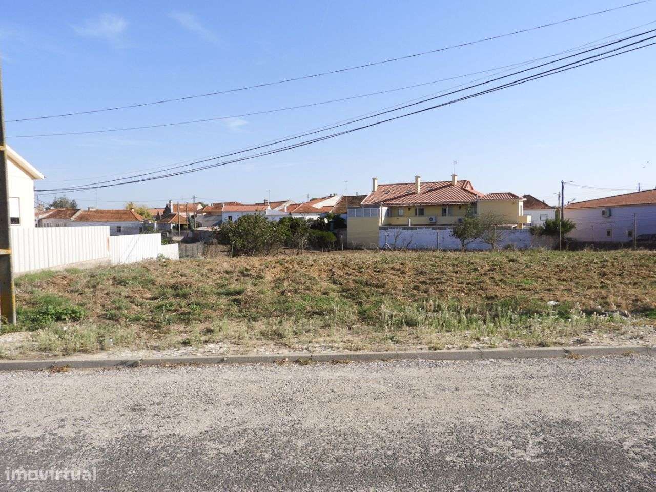 Terreno para construção de moradia - Grande imagem: 4/10