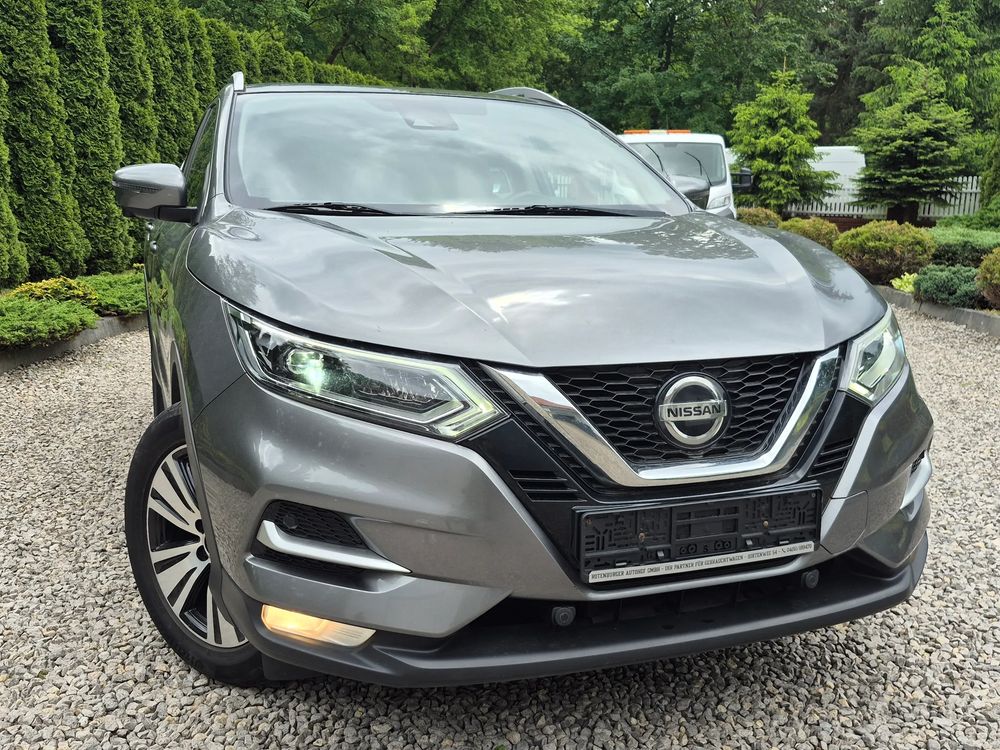 Nissan Qashqai II (2013-2021) 1.3 DIG-T ZAMA 2020