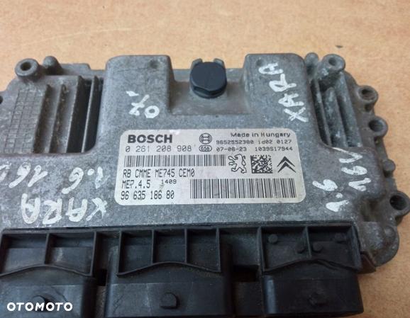 KOMPUTER SILNIKA CITROEN XSARA 1.6 16V 9663518680 - 2