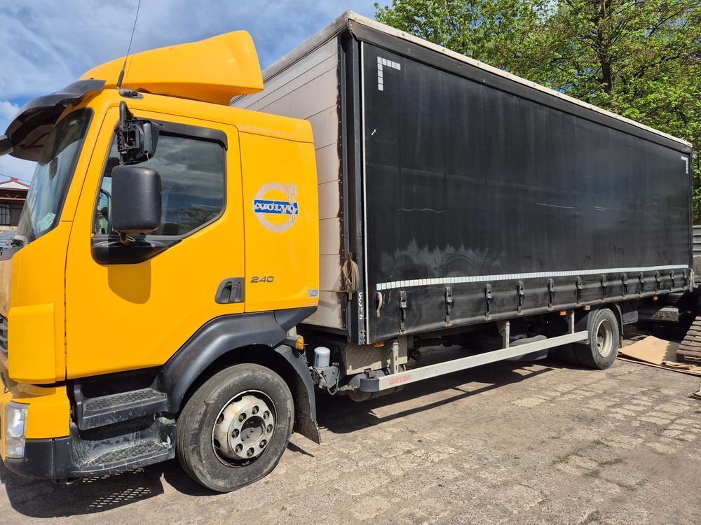 Volvo FL 2011