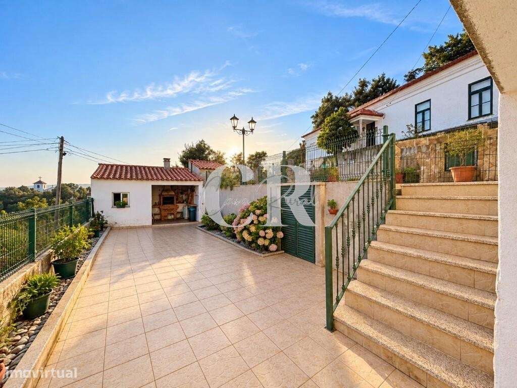 Moradia em pedra com 4 quartos, logradouro e terreno agrícola-6
