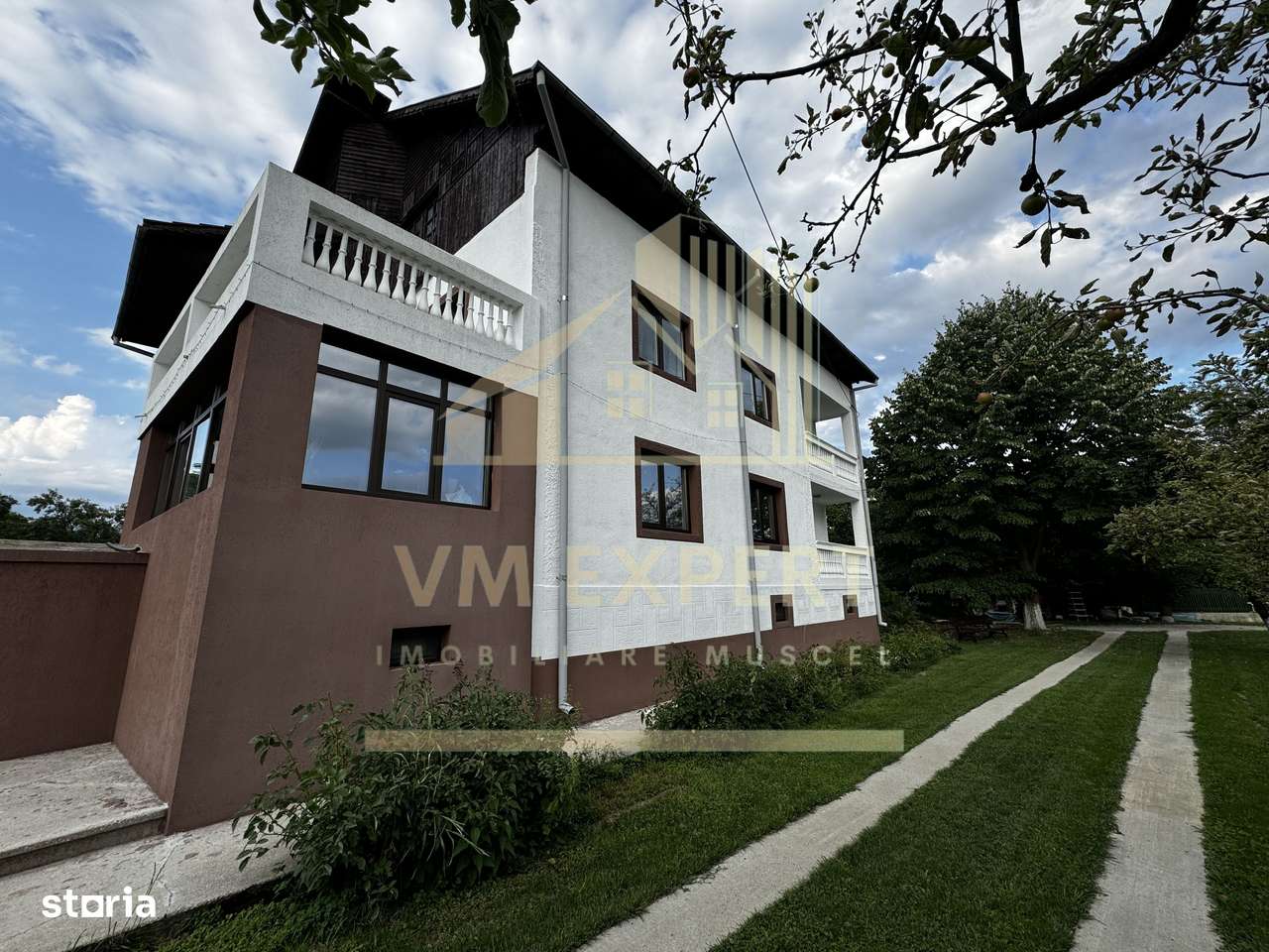 VILA S+P+E-306 MP, TEREN 2078 MP, CAMPULUNG - Imagine principală: 4/20