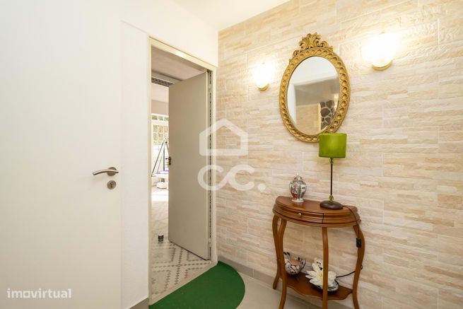 Moradia Isolada T8 em terreno de 1000 m2 em Belverde-59