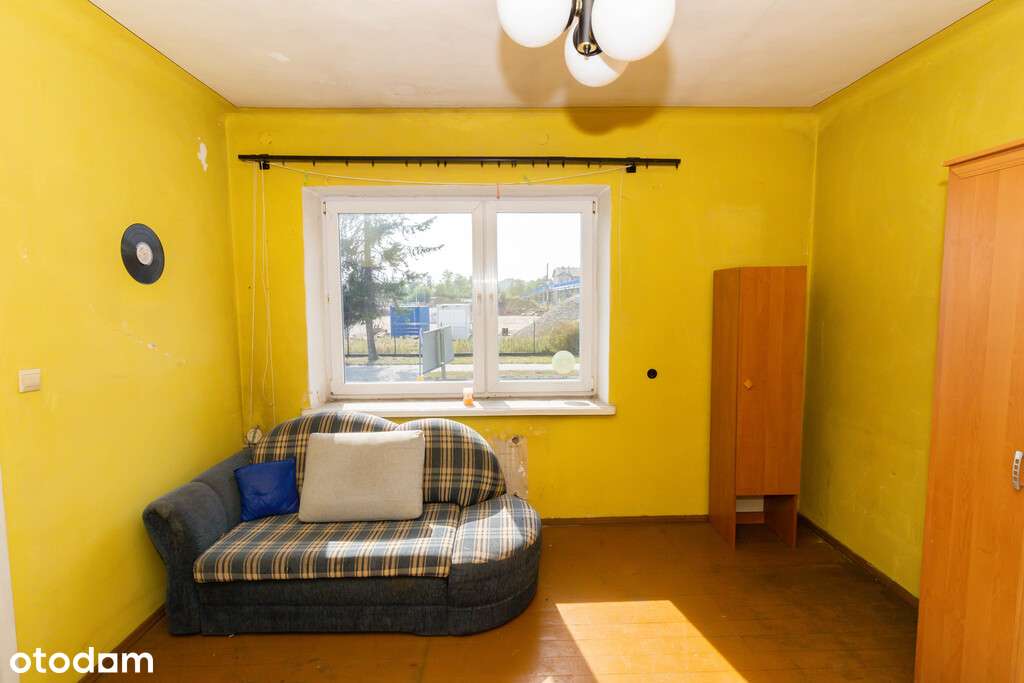 Dom w centrum Ostrowca 105 m² - działka 826 m² – pohled 2