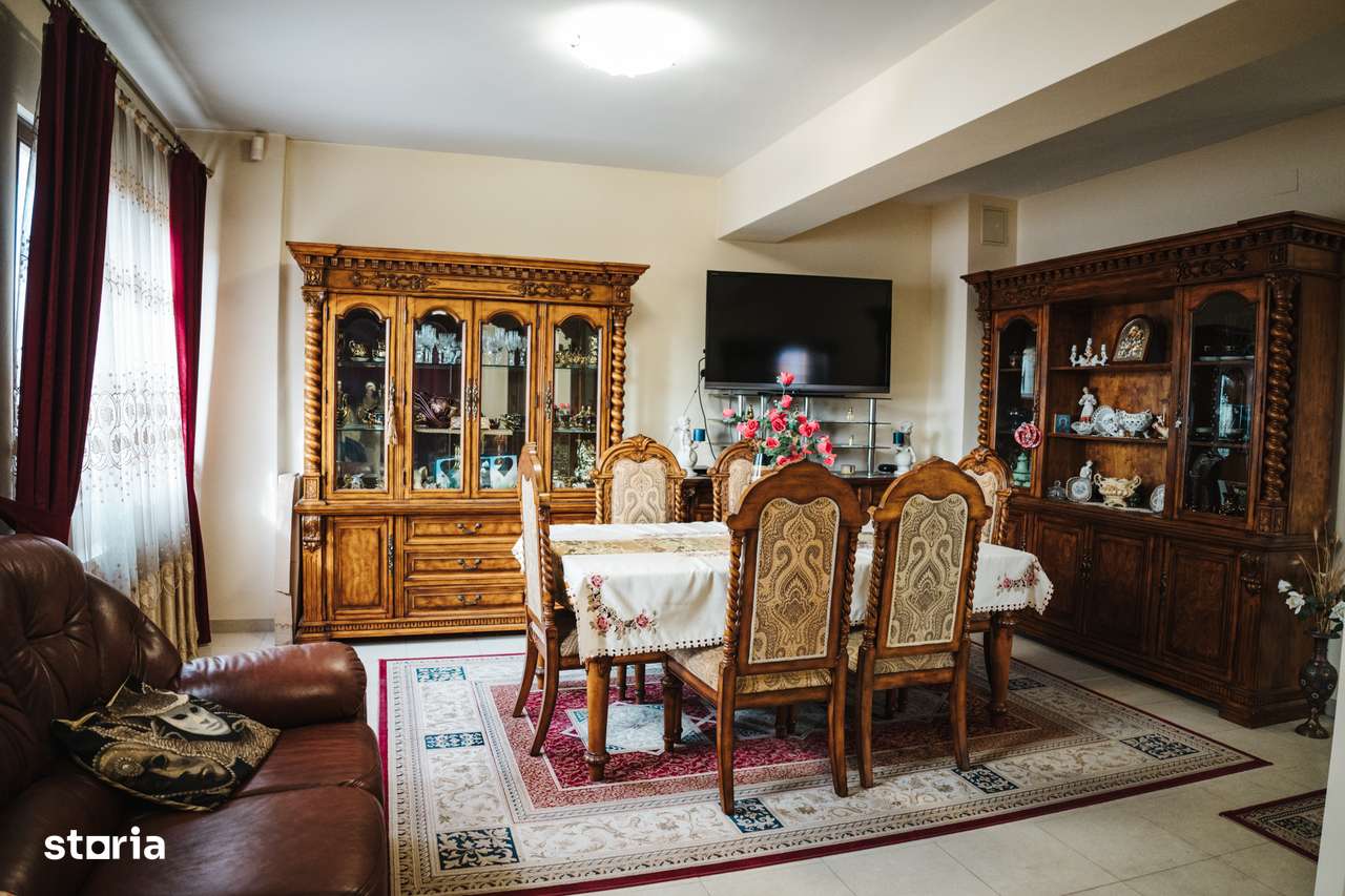 Casa cu etaj in Oradea, Iosia - Imagine principală: 4/20