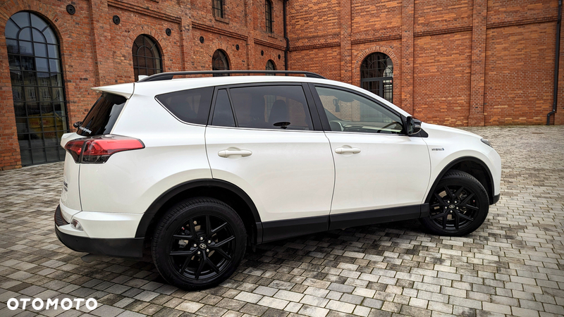 Toyota RAV4 Hybrid Premium 4x2 - 3