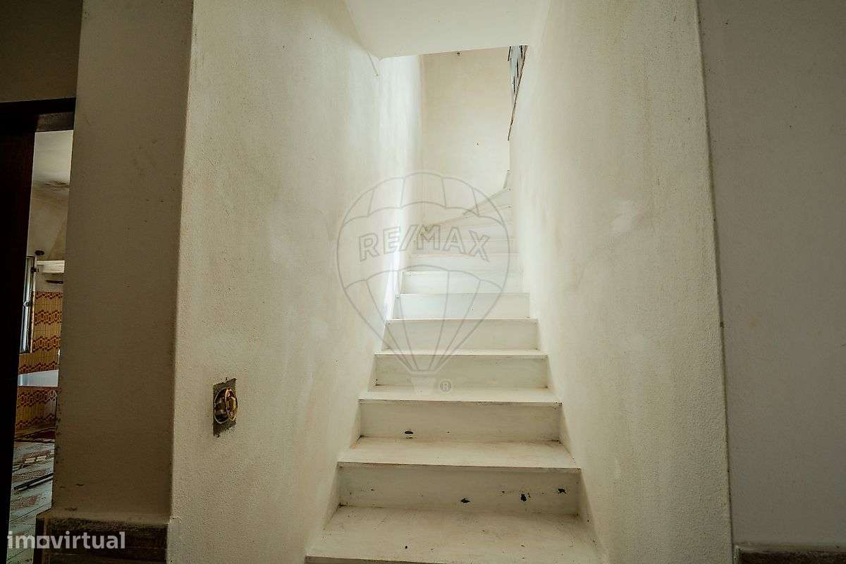 Moradia T2 para venda-9