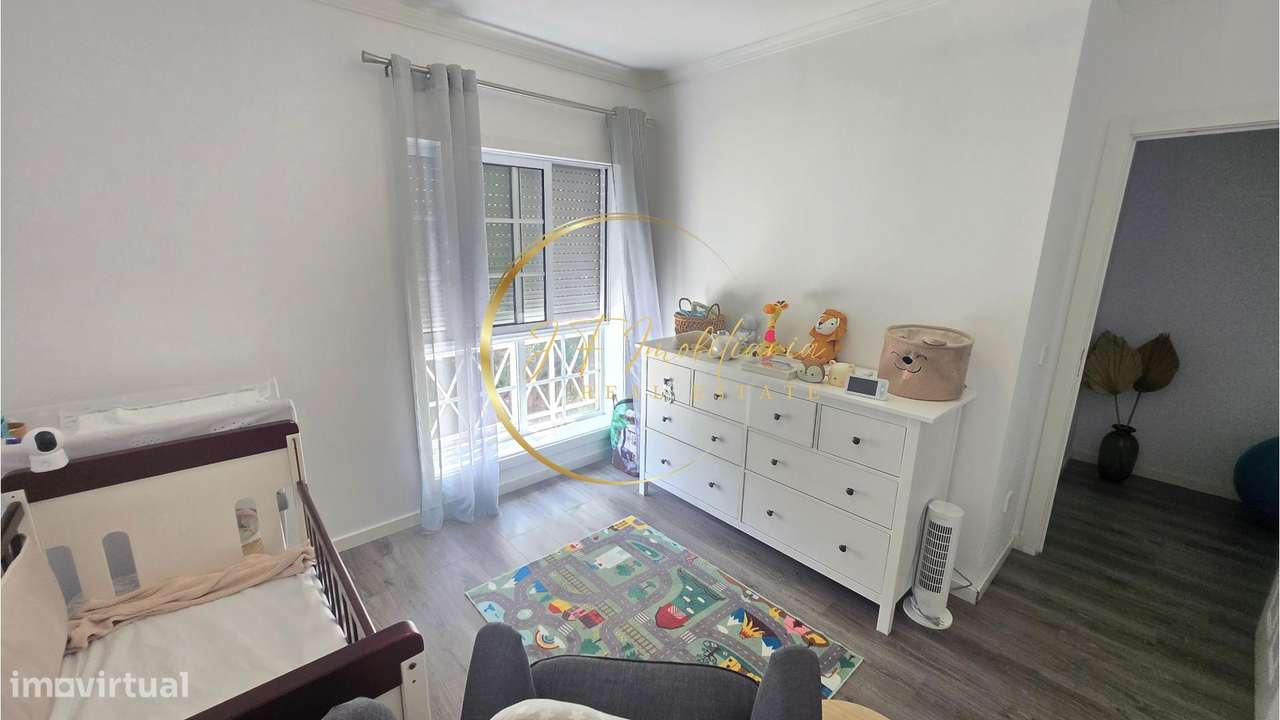 Apartamento T2 em Azurva com garagem-22