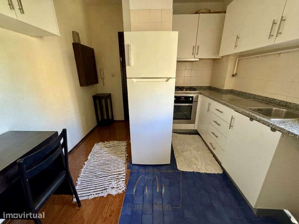 T2 na Póvoa de Varzim, na zona da via B (ótimo investimento)-3