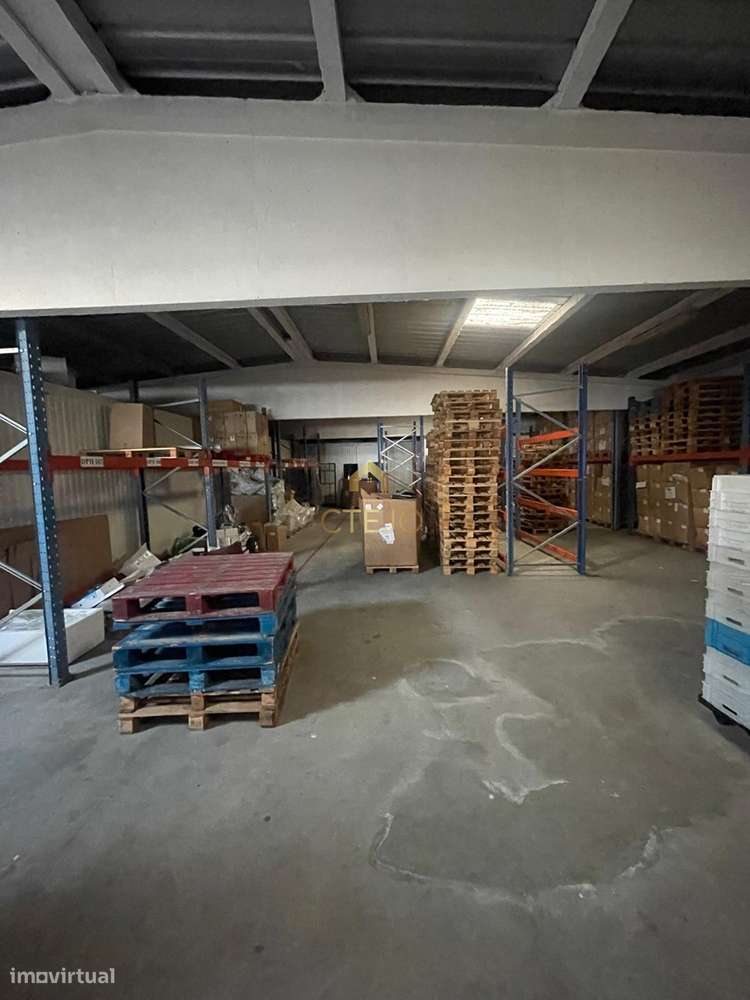Armazém na Granja - Grande imagem: 5/13