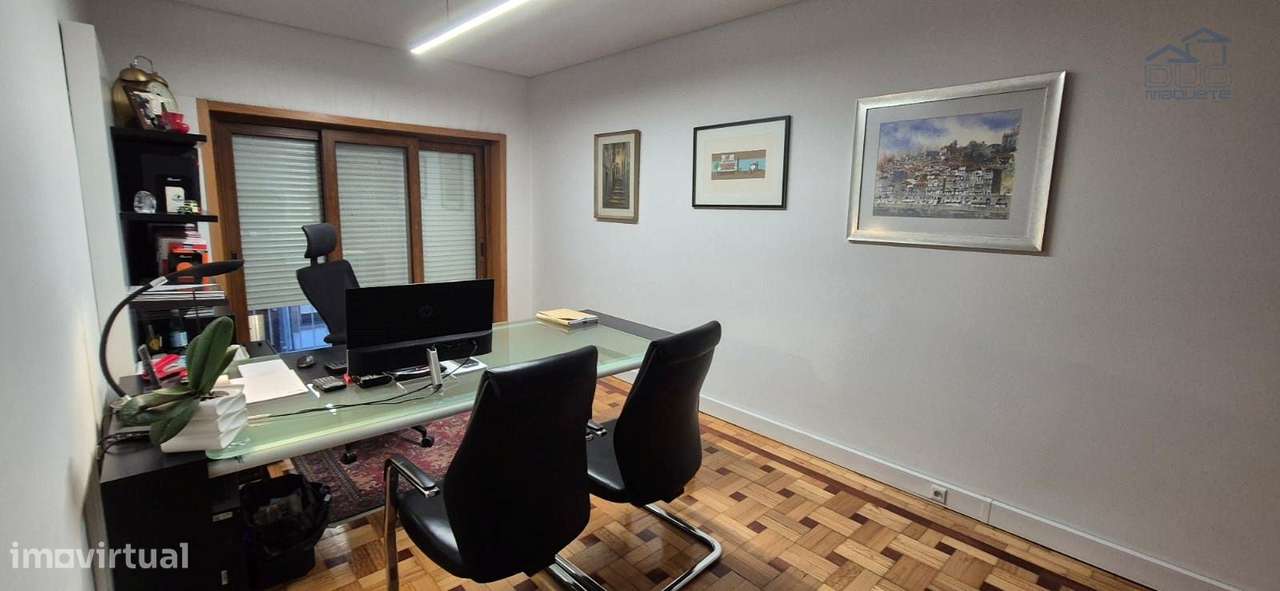 Escritório Porto - Grande imagem: 3/10