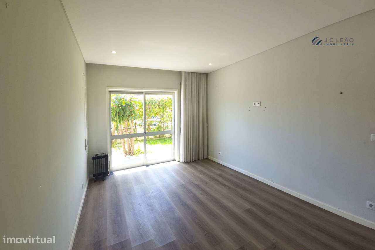T2 com Garagem a 500m da Praia de Leça da Palmeira-23