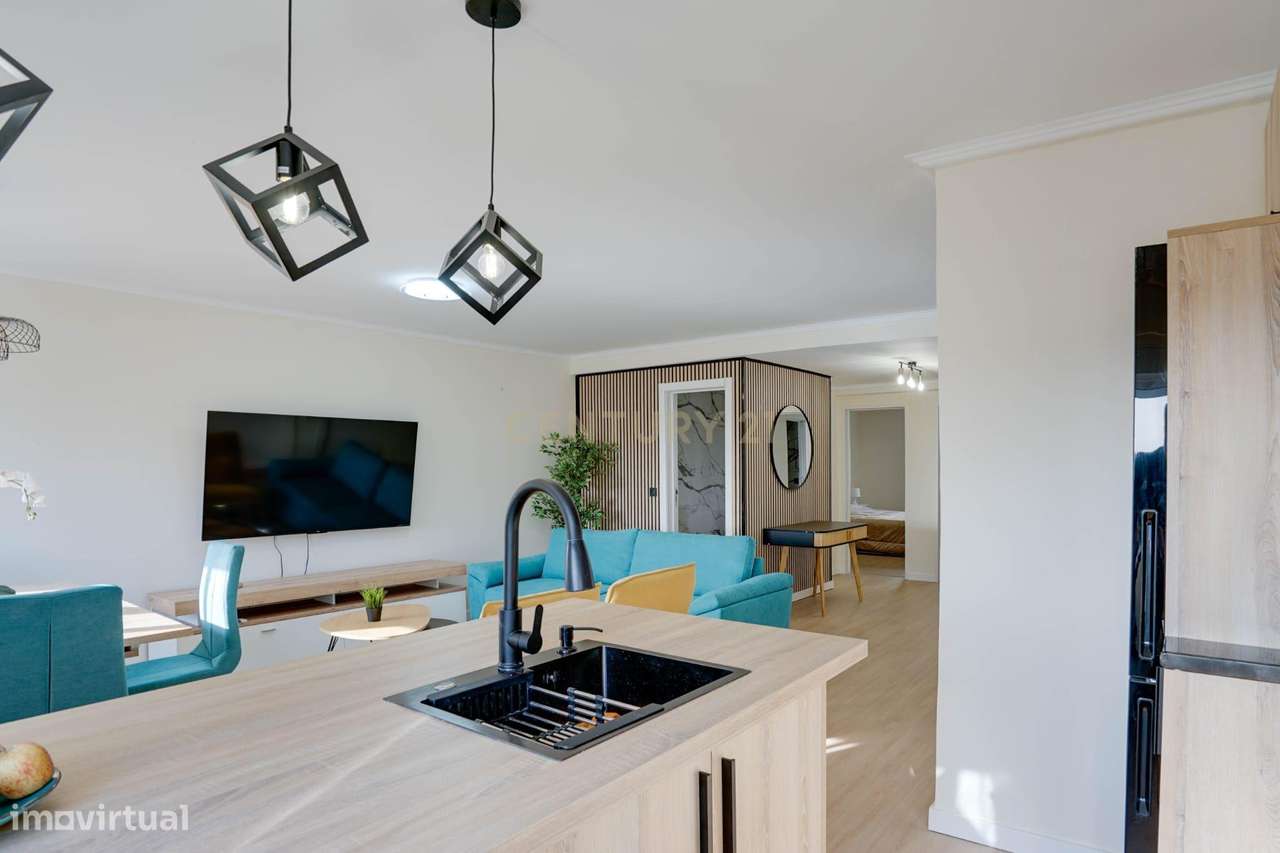 Apartamento T2 remodelado na Rinchoa-10