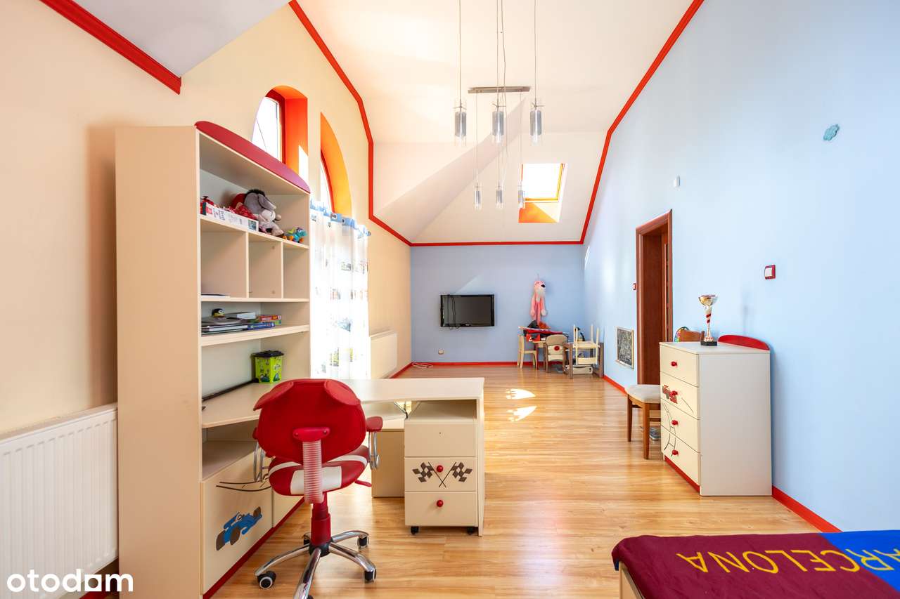 Wyjątkowy dom w Ludwikowie-14