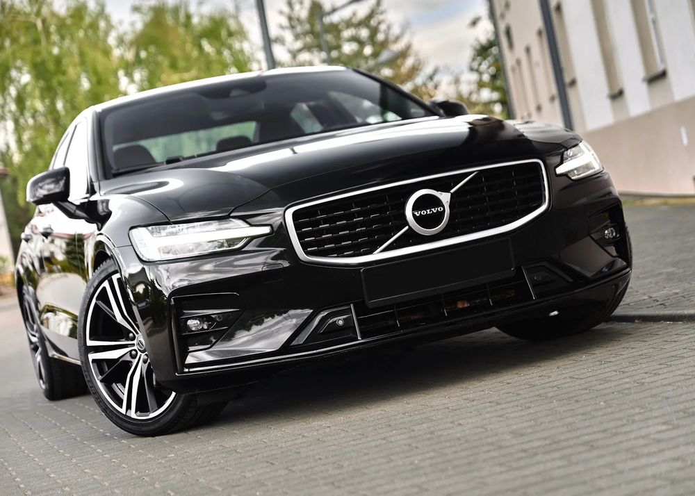 Volvo S60 III T4 Geartronic RDesign 2020