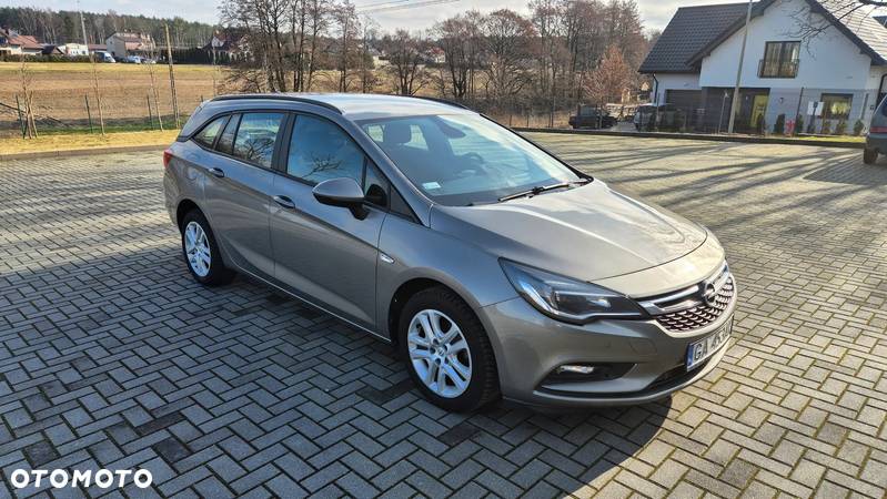 Opel Astra V 1.6 CDTI Enjoy S&S - 1