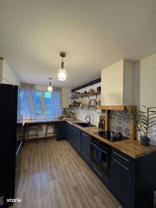 Apartament 2 camere spatios  ,60mp+balcon 6mp, Fagului-1