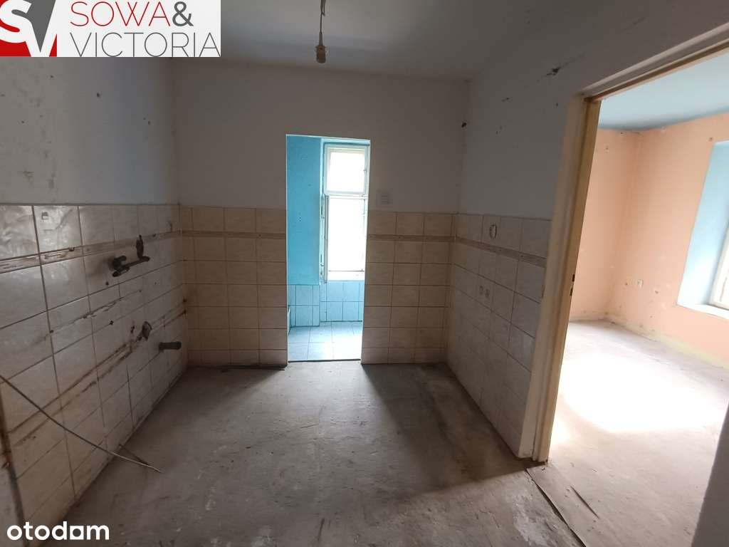 Nieduże mieszkanie do kapitalnego remontu-2