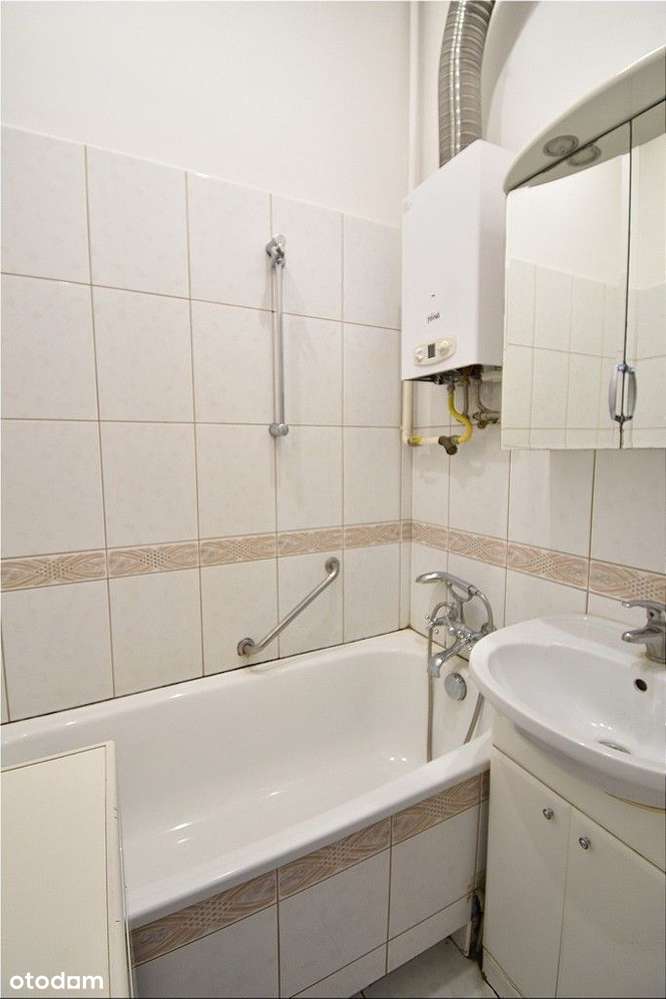 Klimatyczna Kamienica Z Ogrodkiem-8