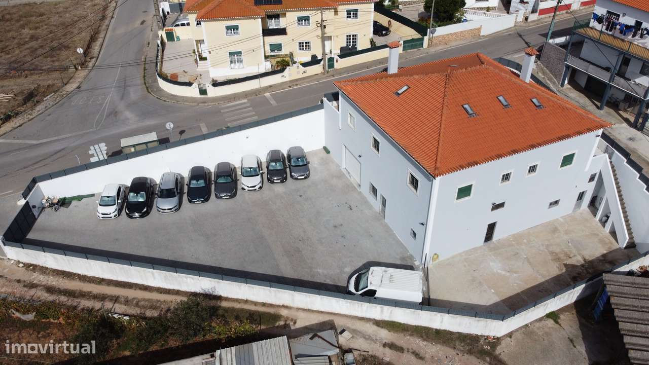 Moradia Isolada T3+2 com Garagem de 245m2 - Grande imagem: 5/60