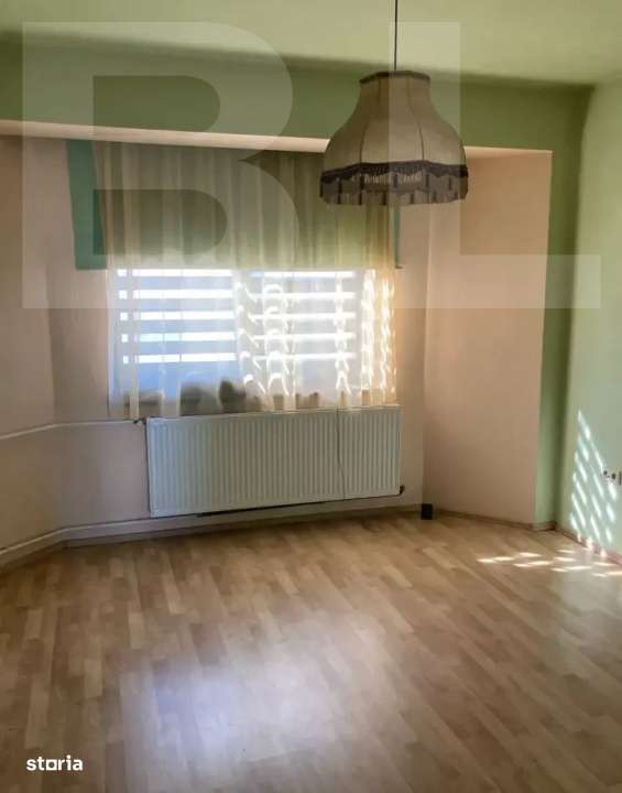 VILĂ DE INVESTIȚIE – CU 4 APARTAMENTE ȘI 2 SPAȚII COMERCIALE INC - Imagine principală: 4/5