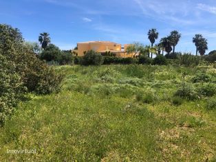 Terreno para venda na zona de Almancil, Algarve