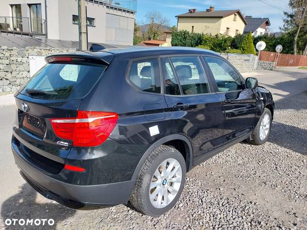 BMW X3 xDrive20d - 15