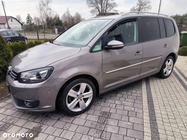 Volkswagen Touran - 2