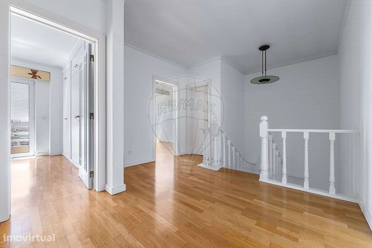 Apartamento T4 para venda-25