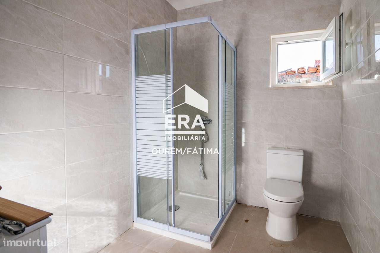 Moradia T4, Caneiro, Ourém-12