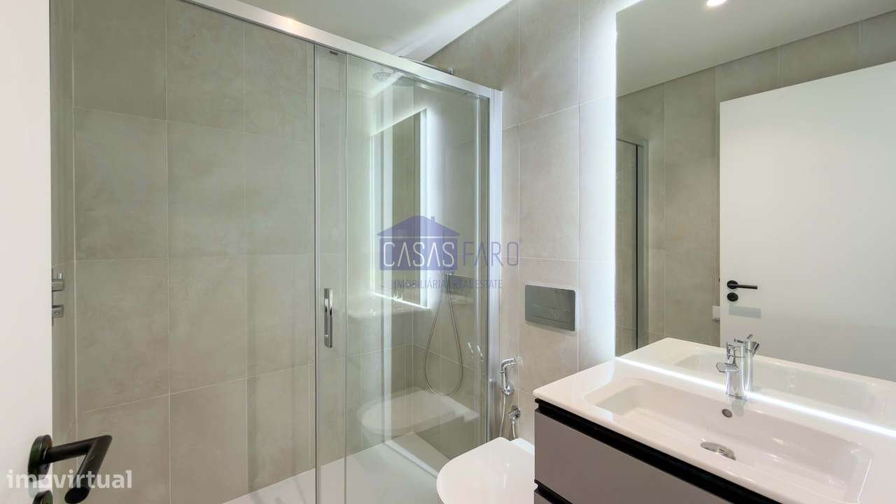 Moradia em banda V4 num empreendimento de Luxo, em Faro, Algarve-23