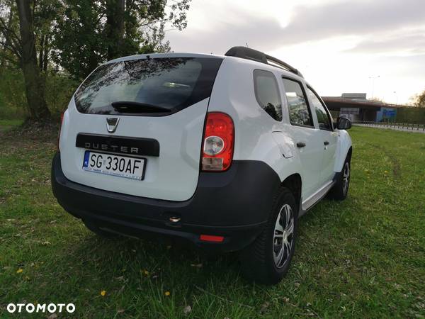 Dacia Duster 1.6 Ambiance 4x4 - 11