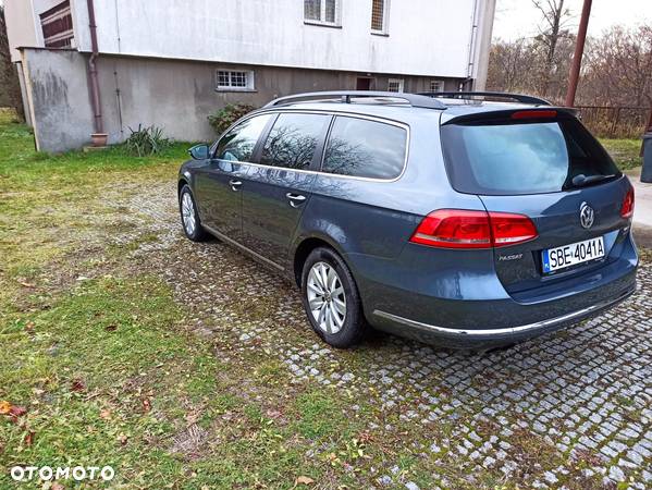 Volkswagen Passat 2.0 TDI Comfortline - 10