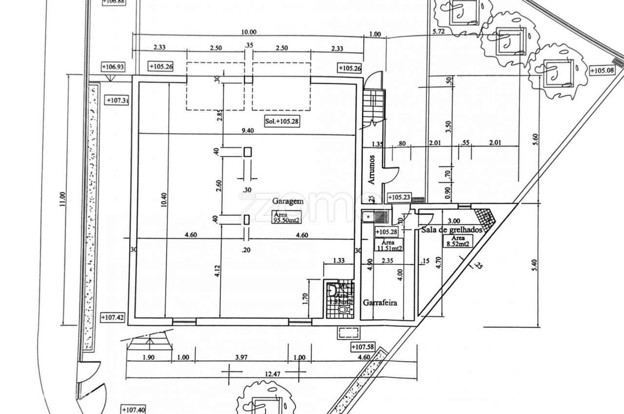 Moradia T4 c/ garagem e 435m2 de terreno - Famões-29