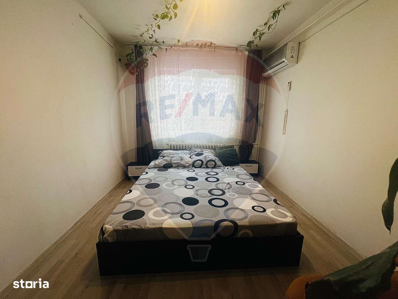 Apartament 2 camere zona Lebada - Aurel Vlaicu - Imagine principală: 5/15