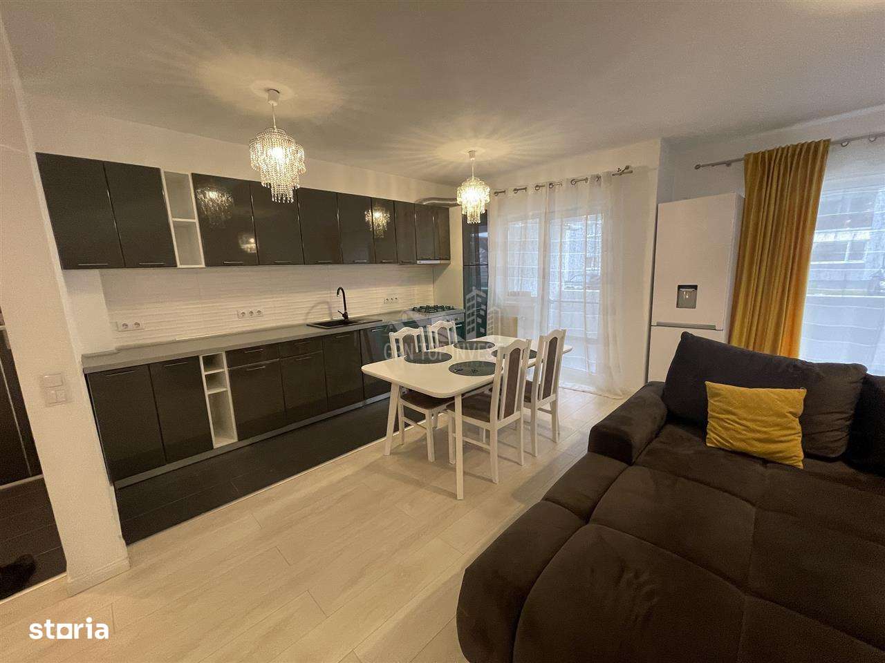 Apartament modern cu 3 camere terasa si 2 parcari in Kogalniceanu - Imagine principală: 2/14