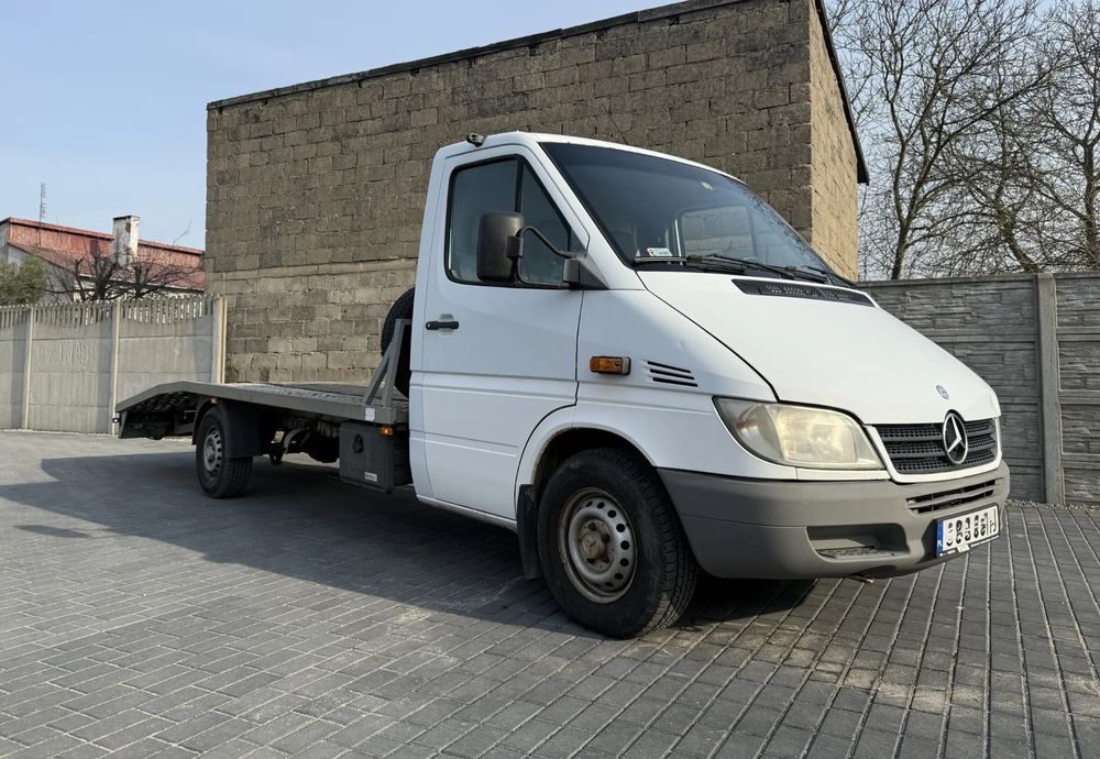 Mercedes-Benz Sprinter 2005
