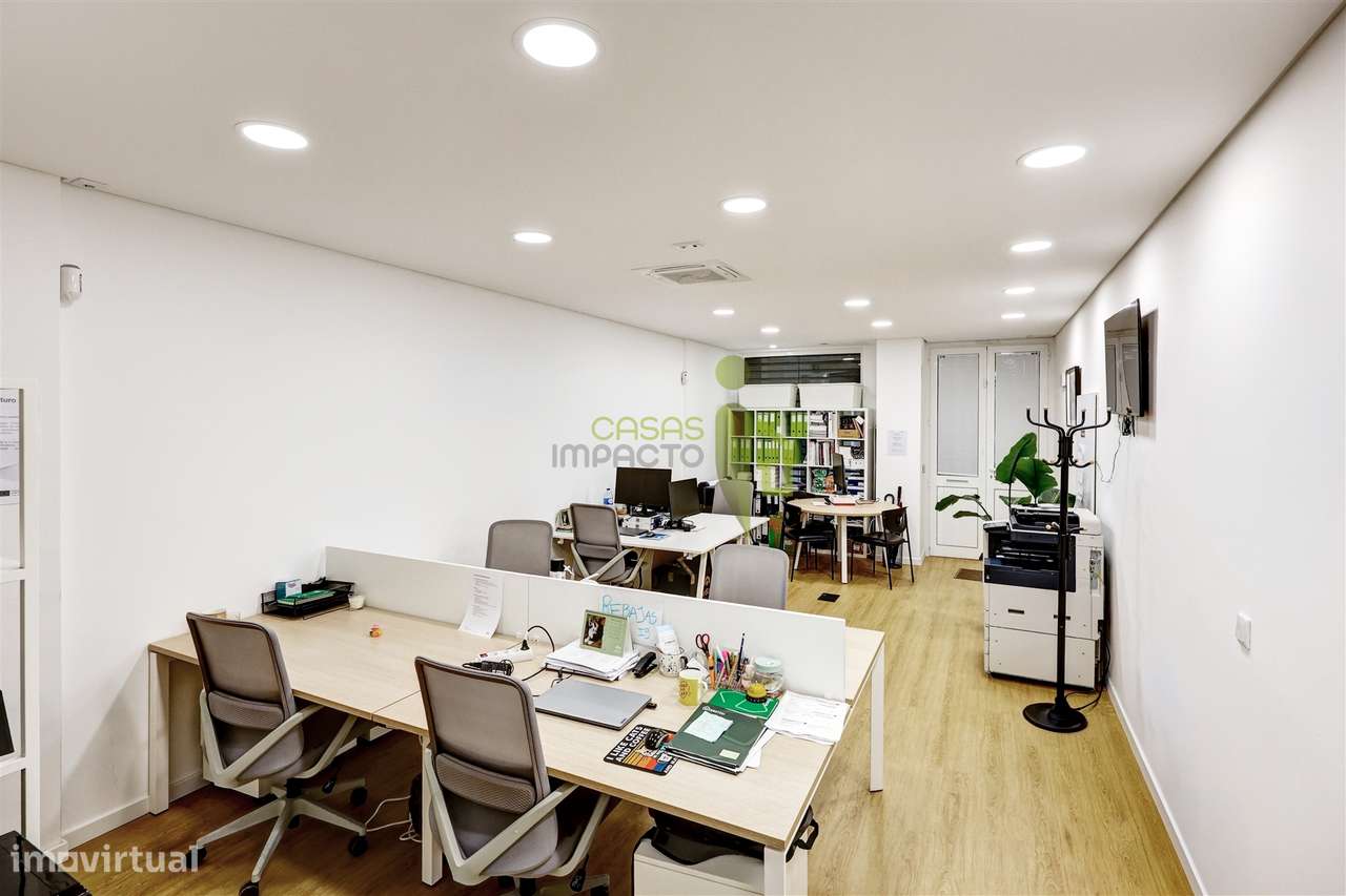 Loja na Anta com 80m2 Remodelada-7