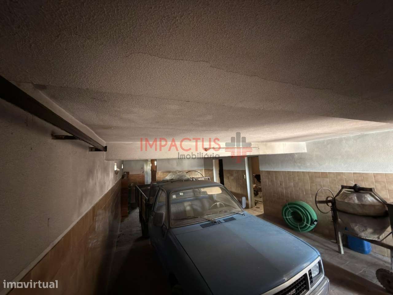 Moradia para Recuperar no Castêlo da Maia-28