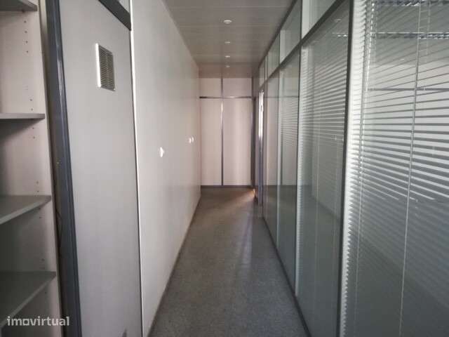 2 Lojas para venda em Mem Martins - Sintra - Grande imagem: 5/7