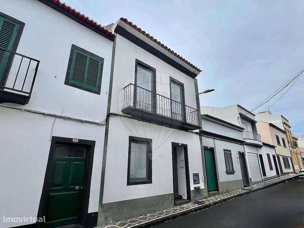 Moradia T2 para venda - Grande imagem: 2/15