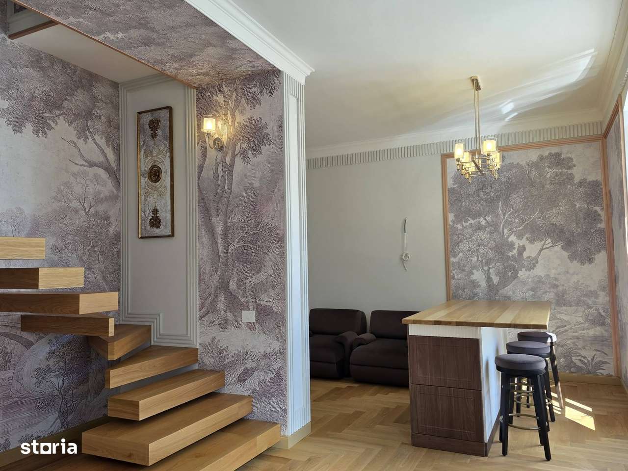VINDEM APARTAMENT, O PROPRIETATE DEOSEBITĂ, ÎN INIMA ORADIEI-1