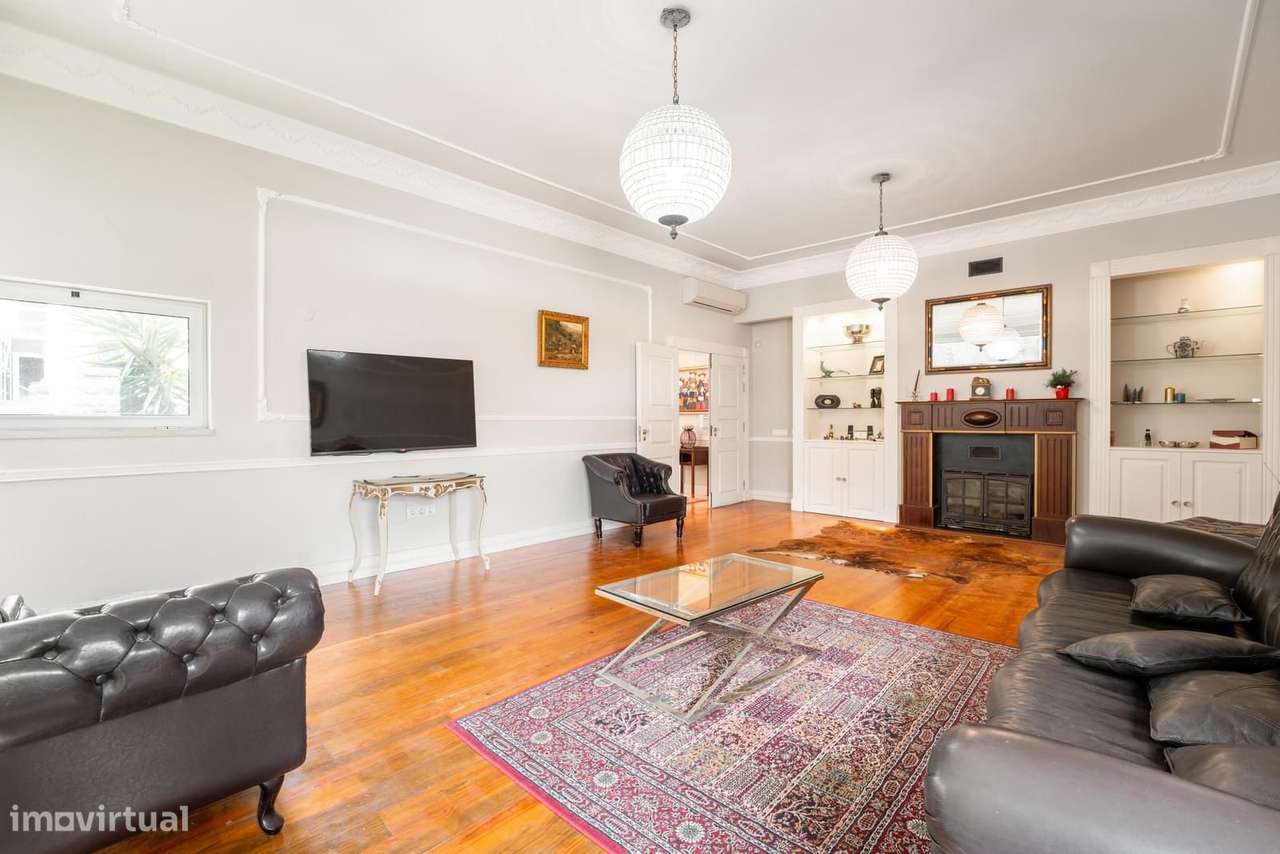 Moradia T4 + 1 com piscina, Pena, Lisboa-12